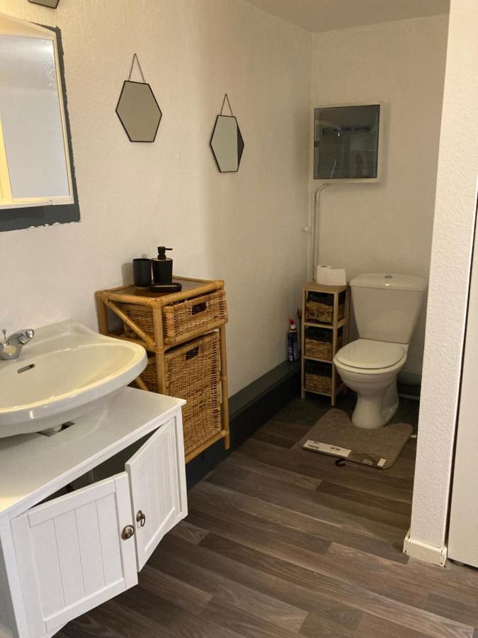 Gite D'Avalon Appartement 5 Динан Экстерьер фото